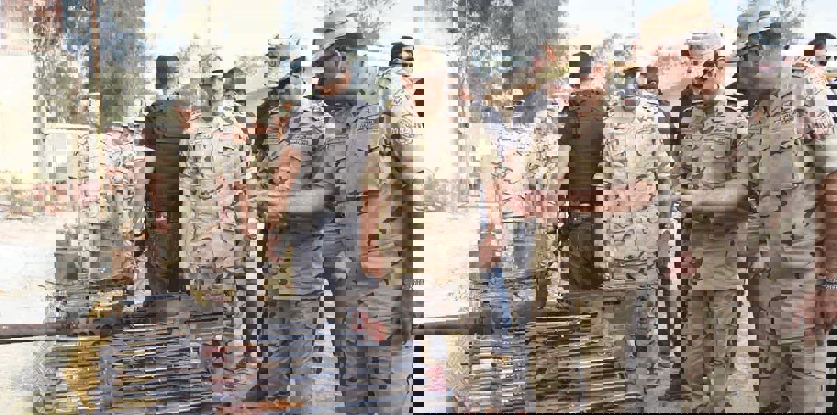 بعد 10 أعوام.. لماذا استعان السيسي مجدداً باللواء محمد شوشة محافظ سيناء السابق ؟