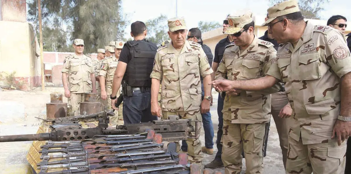 بعد 10 أعوام.. لماذا استعان السيسي مجدداً باللواء محمد شوشة محافظ سيناء السابق ؟