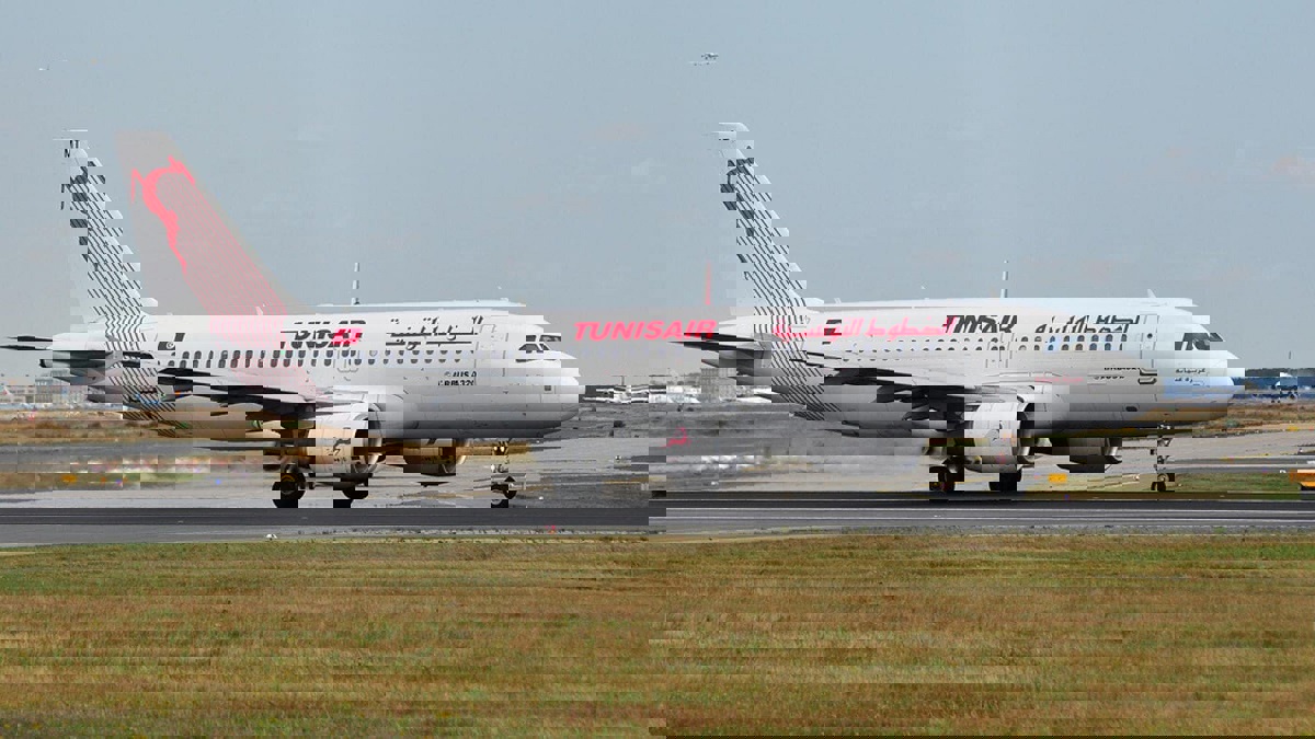 الخطوط التونسية تقول إنها ستخسر 24.6 مليون دولار هذا الشهر