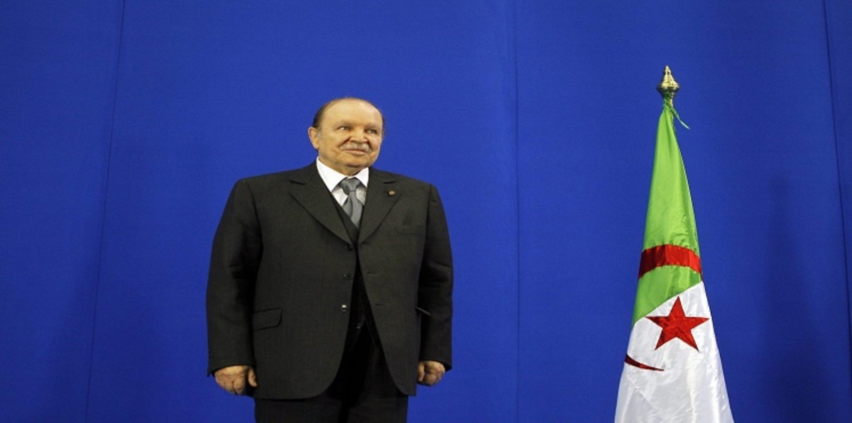 بالفيديو.. ظهور نادر للرئيس الجزائري بعد دعوة معارضين لانتخابات مبكرة