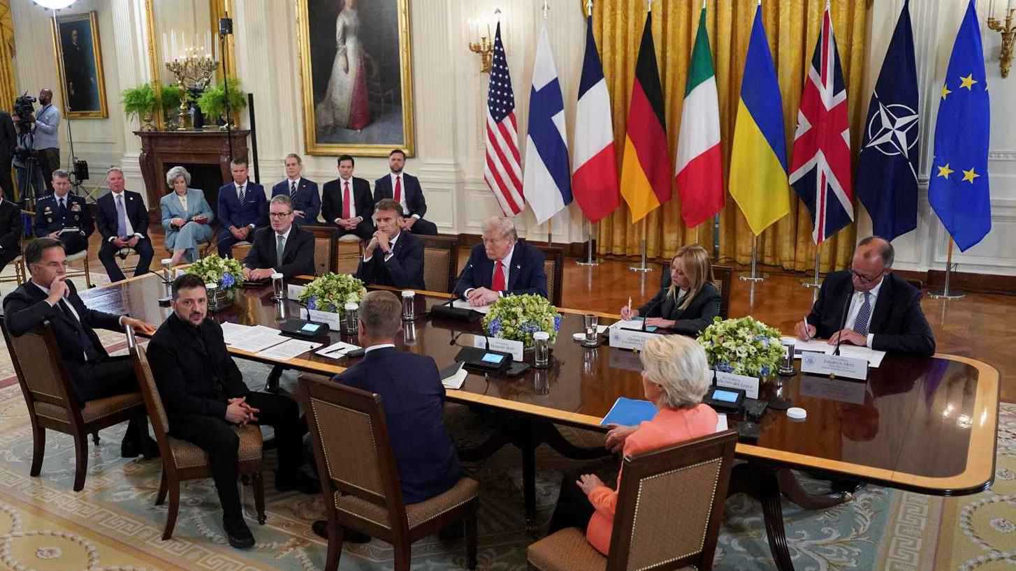 "طعنة الكواليس".. هل خطط الأوروبيون لنسف تفاهمات قمة ألاسكا حول أوكرانيا؟