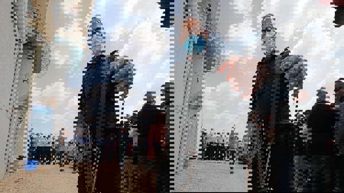 توتر في السجون الإسرائيلية وأسرى فلسطينيون يلوحون بخطوات تصعيدية