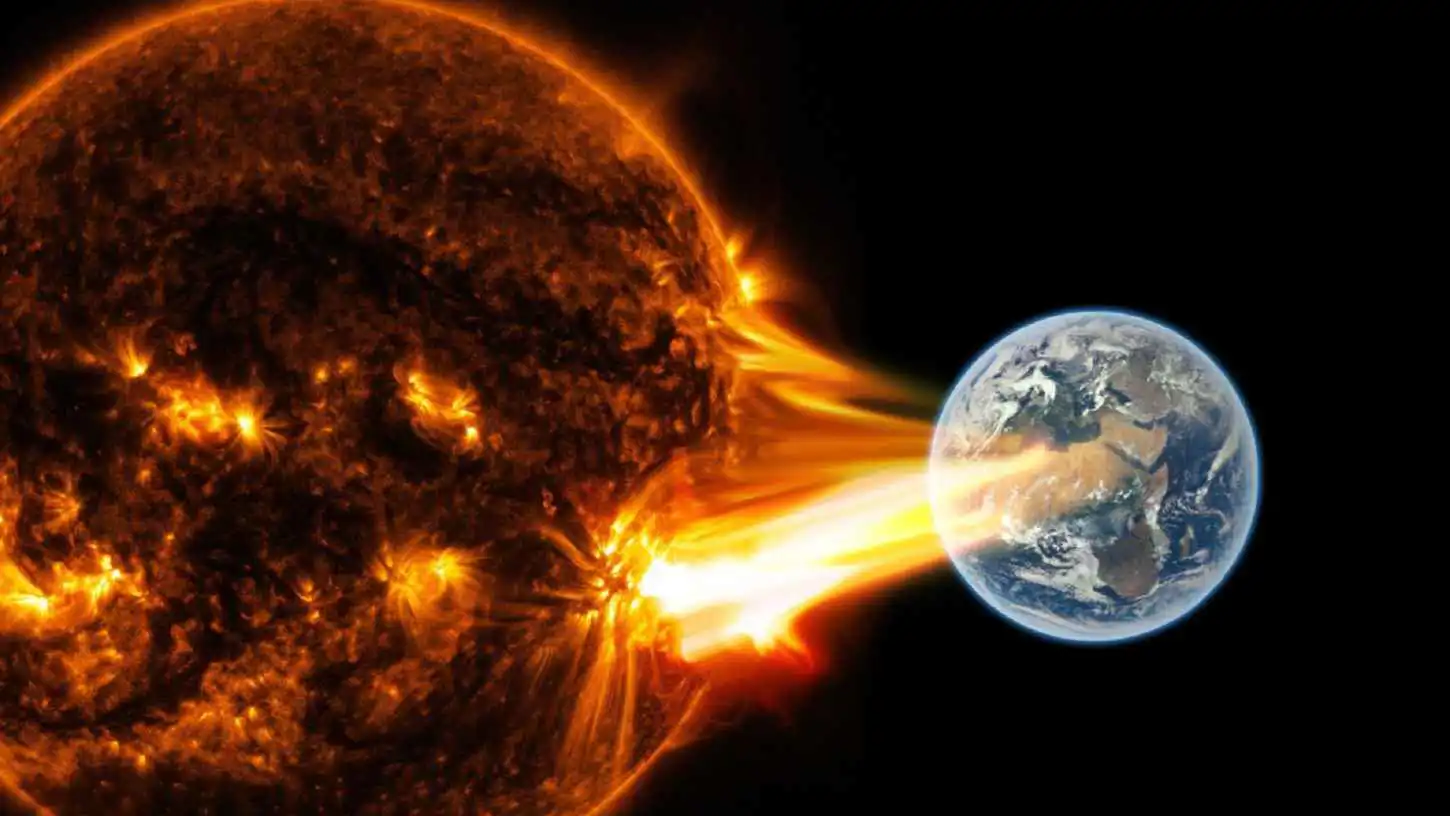 عاصفة مغناطيسية "شديدة القوة" تضرب الأرض (فيديو)