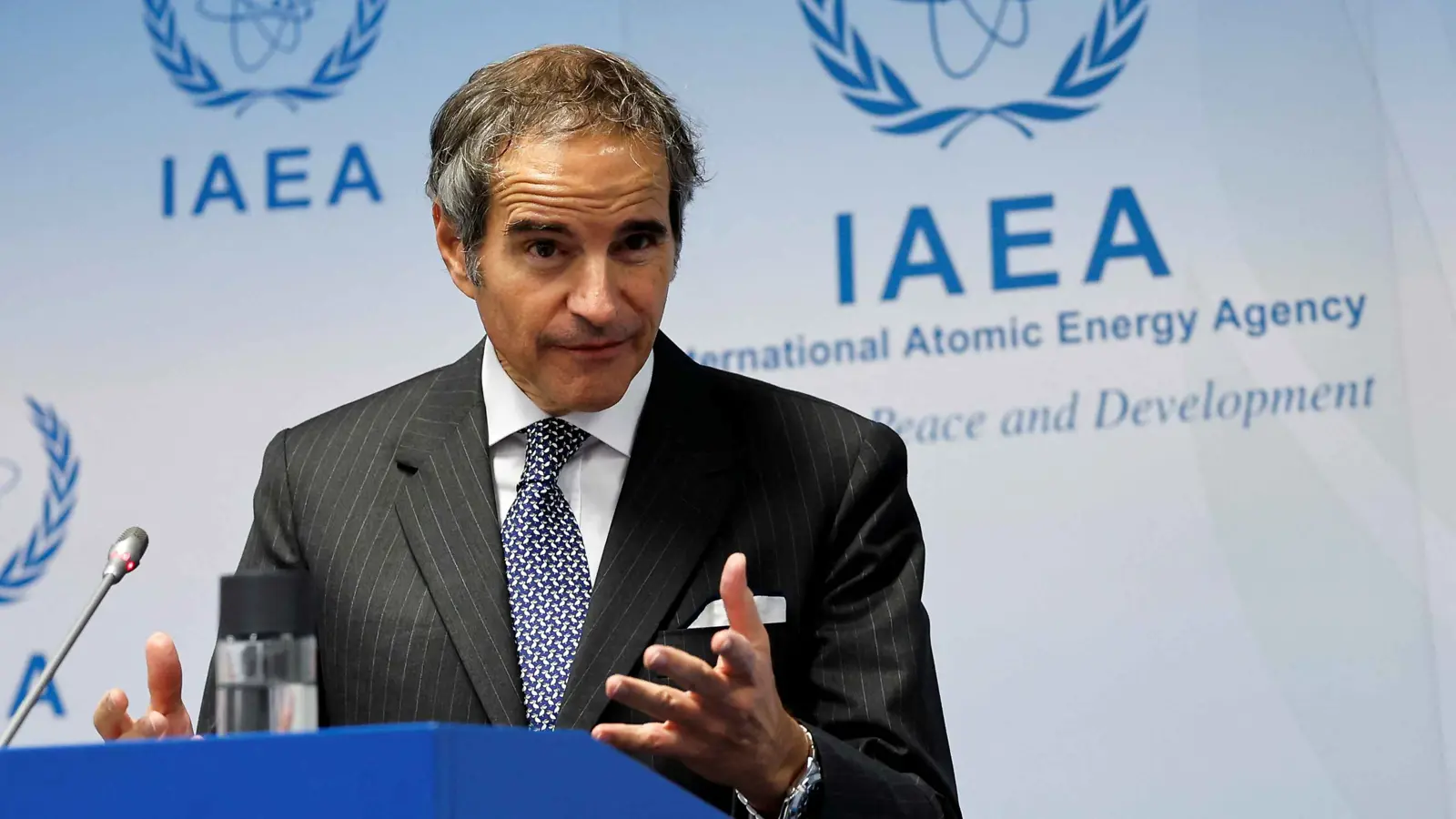 غروسي: إيران مستعدة للعودة إلى محادثات الملف النووي