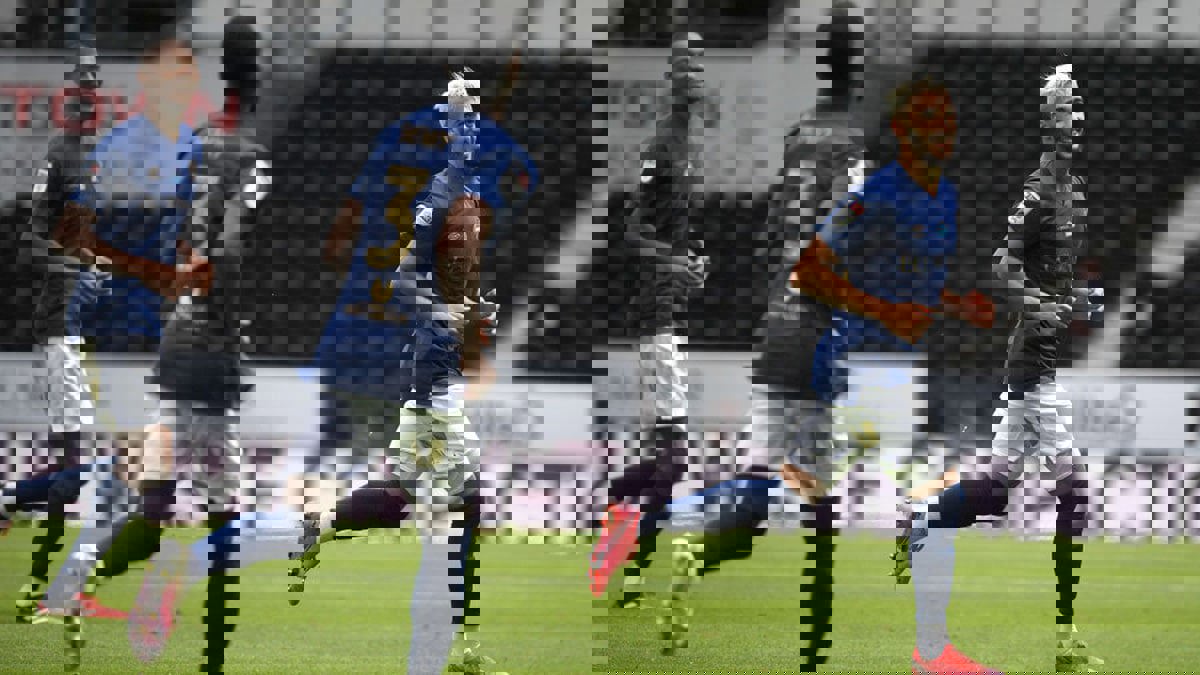 الجزائري سعيد بن رحمة يواصل موسمه المذهل بهدف رائع في ديربي كاونتي (فيديو)