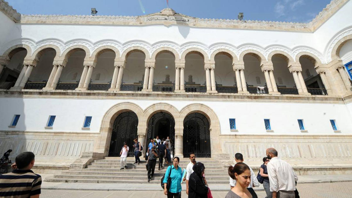 تونس.. محاكمة إحدى المقرّبات من "بن علي" في قضية فساد مالي