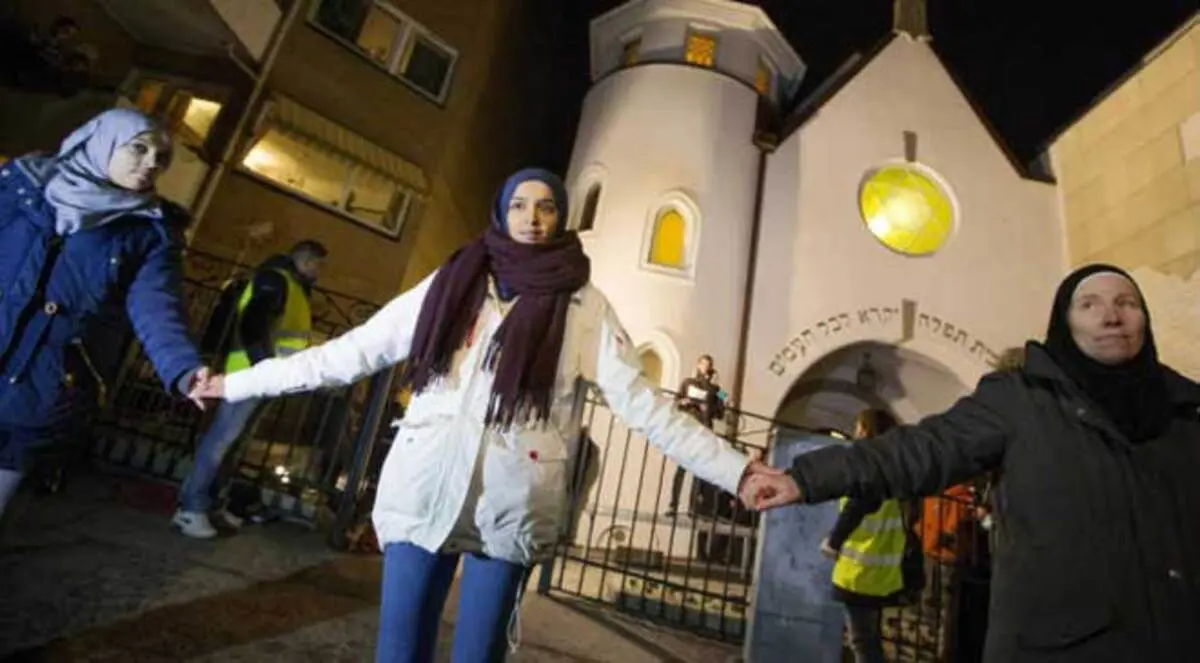 "تناول عشاءك مع أسرة مسلمة" لمواجهة "الإسلاموفوبيا" في فرنسا‎