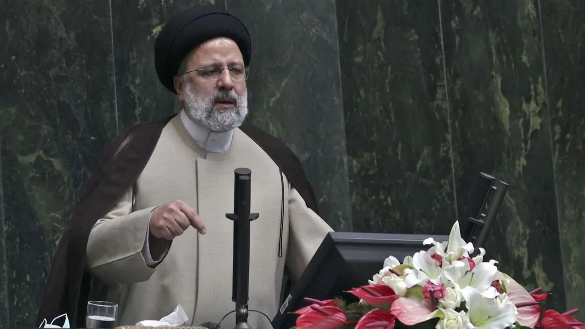 موازنة إيران 2022.. تمويل من الفقراء ومبالغة في دعم الأجهزة الأمنية