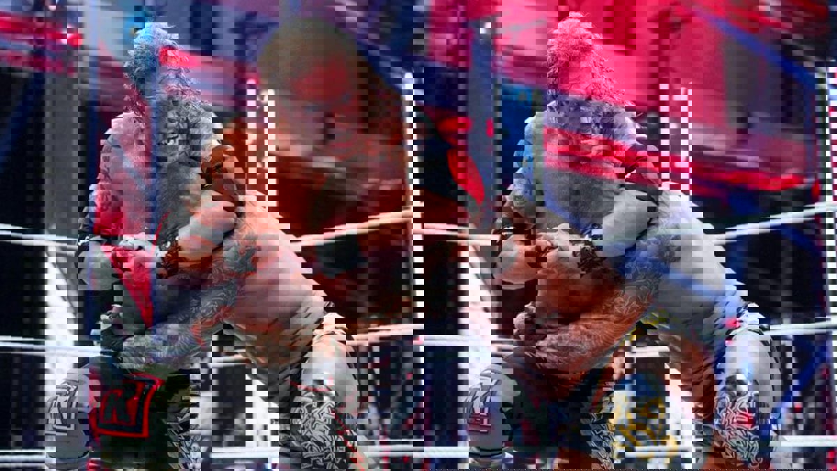 نتائج wwe باكلاش: راندي أورتن يهزم إيدج بعد ملحمة على الحلبة (فيديو)