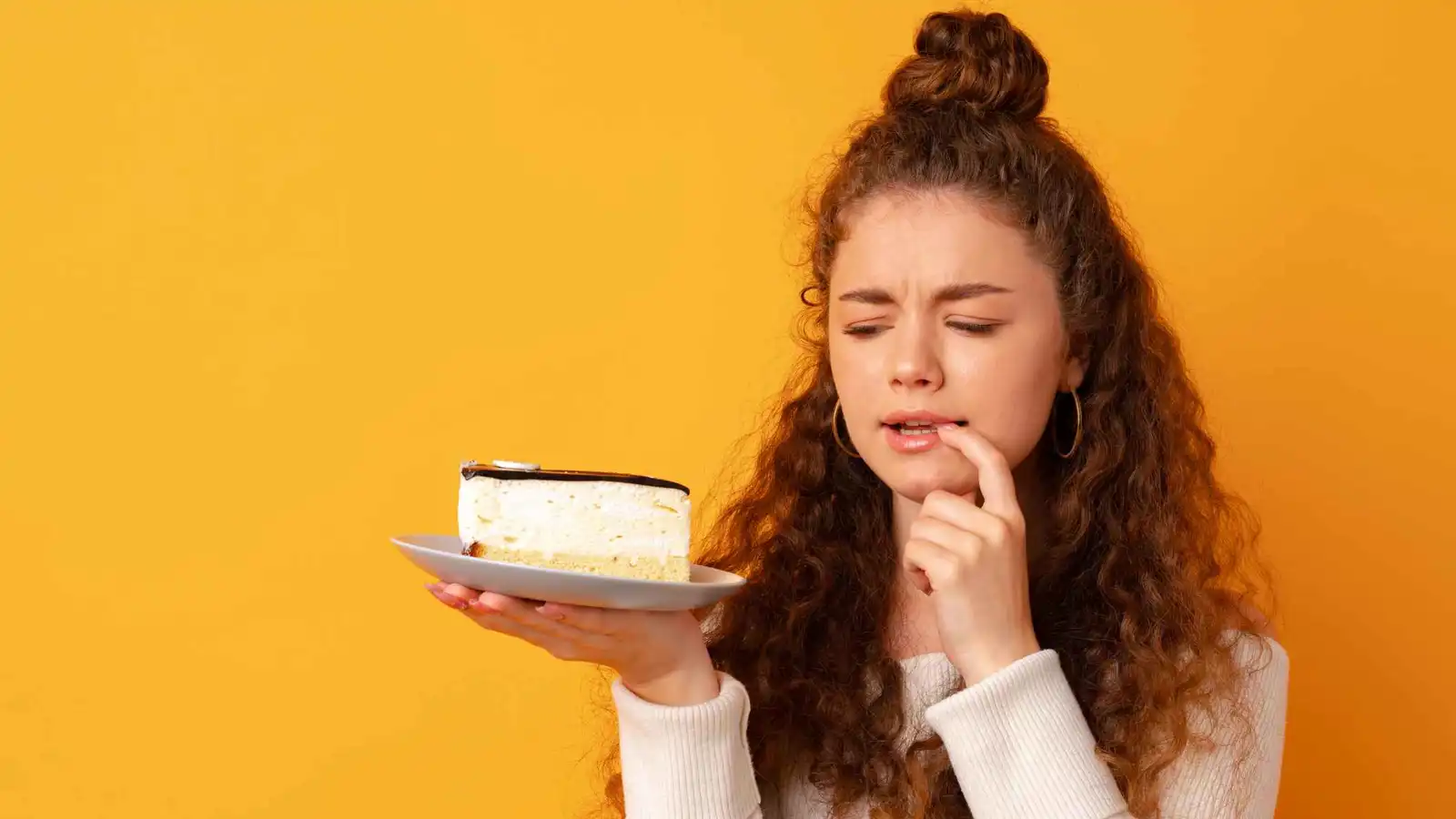 "الجوع العقلي".. كيف تتشكل الرغبة في الطعام؟