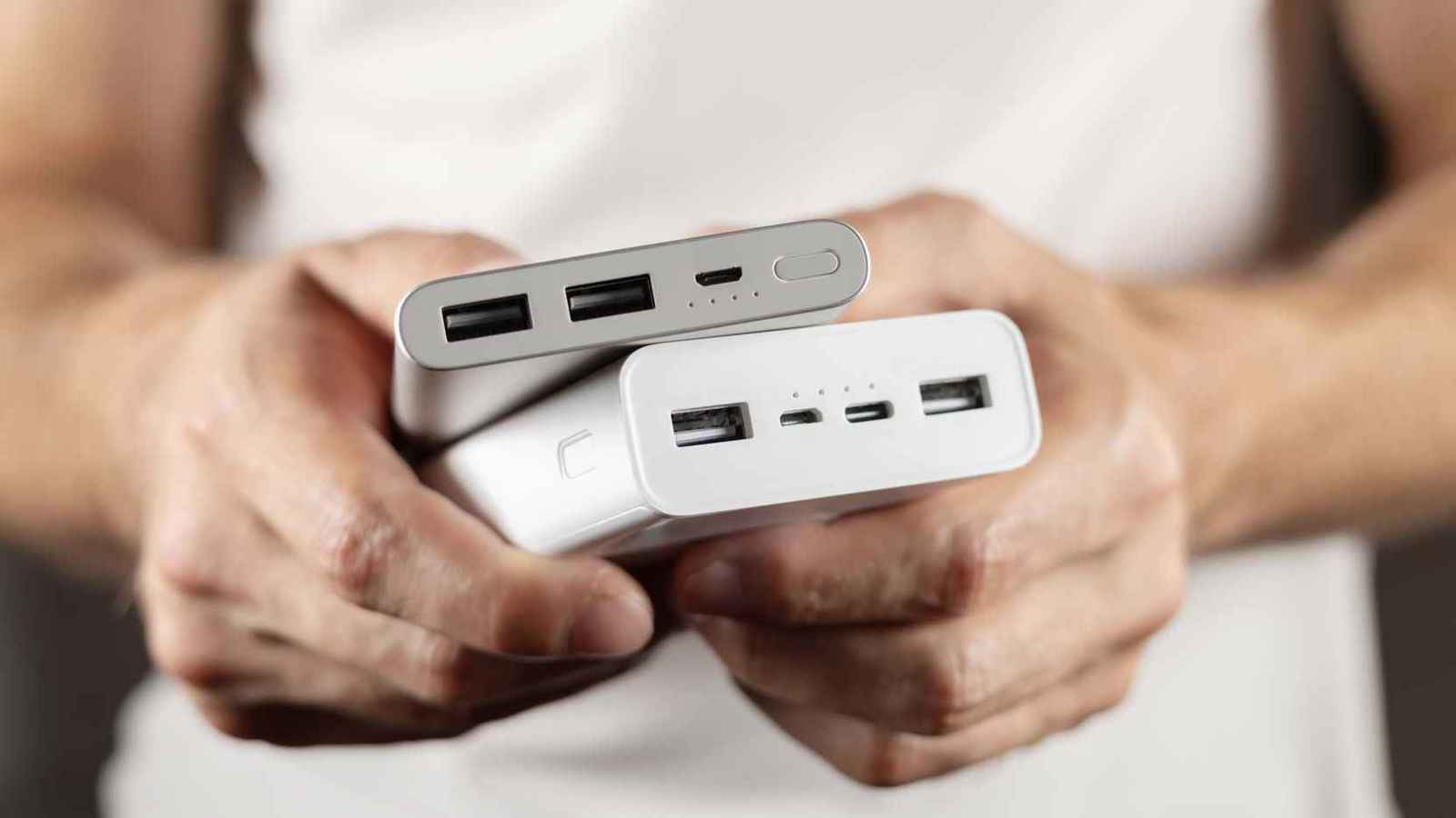 أخطاء قاتلة في استخدام بنك الطاقة.. تجنبها فورًا