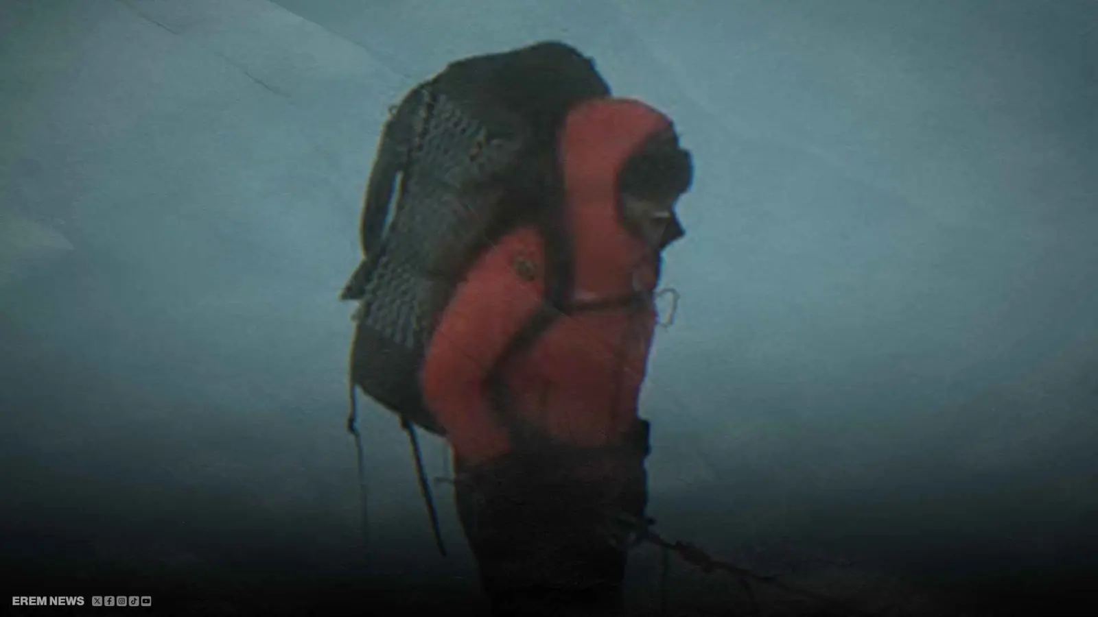 على سفح جبل.. رحلة استكشافية "مرعبة" تنتهي بمأساة دامية (فيديو إرم)