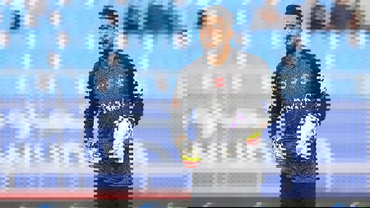 عبدالله المعيوف حارس الهلال يتراجع عن قرار اعتزاله دوليا