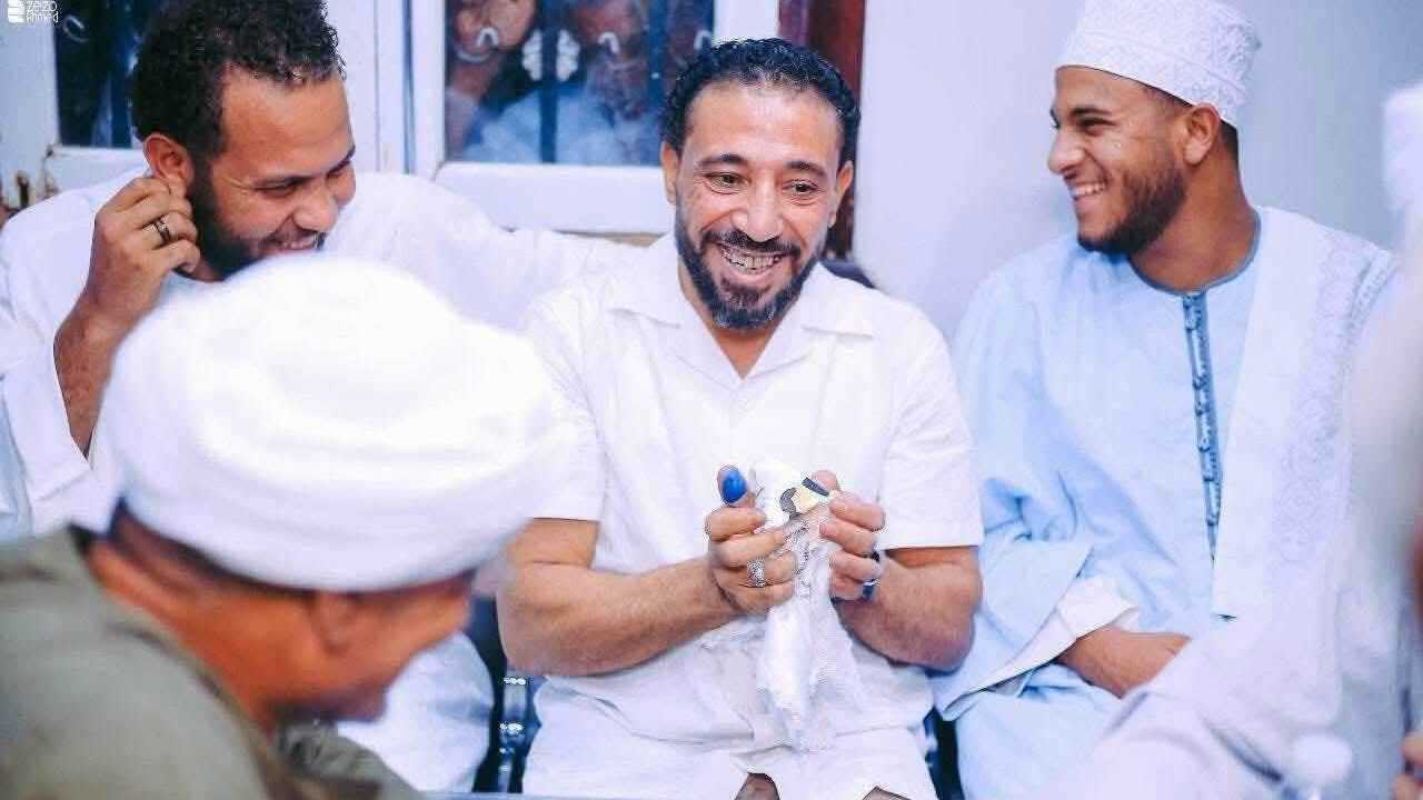 مأساة "عريس أسوان" تكشف مخاطر متلازمة "القلب السعيد"