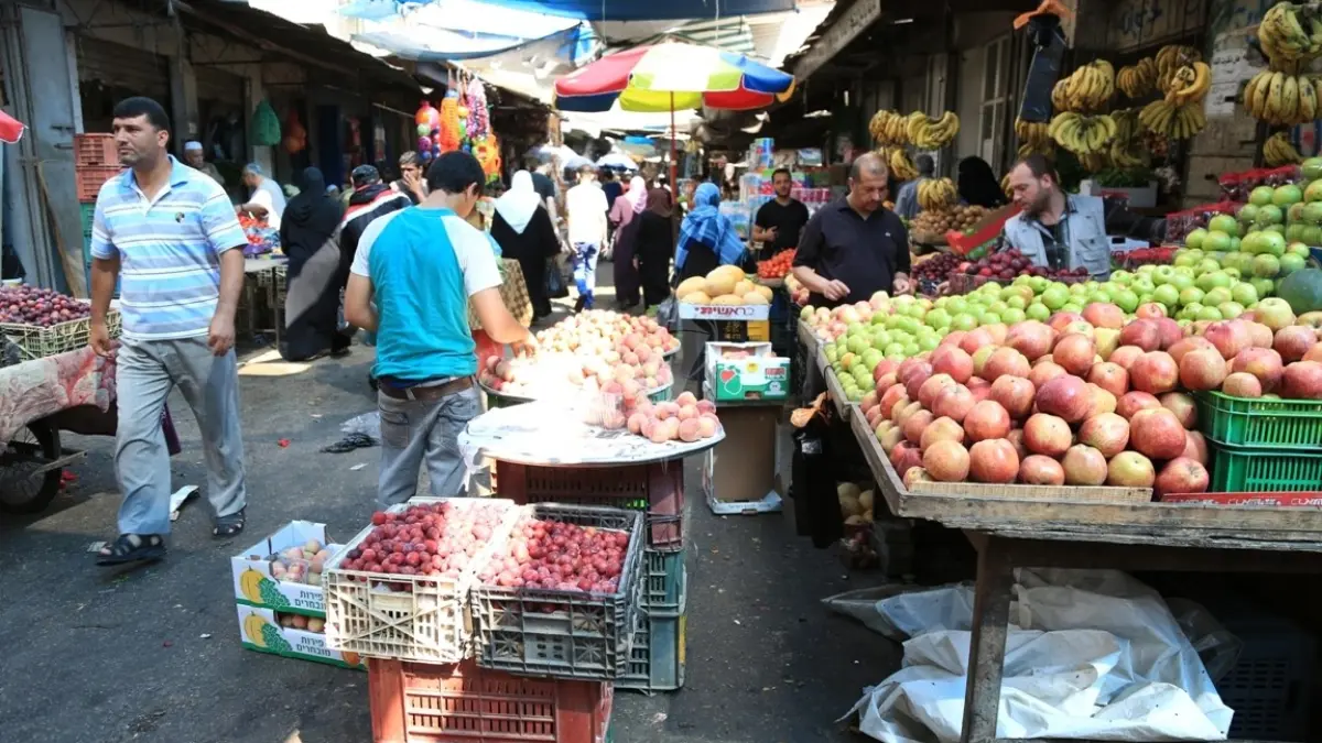 سلطة حماس تعيد الازدواج الضريبي بغزة وتتكتم على عائدات وزاراتها