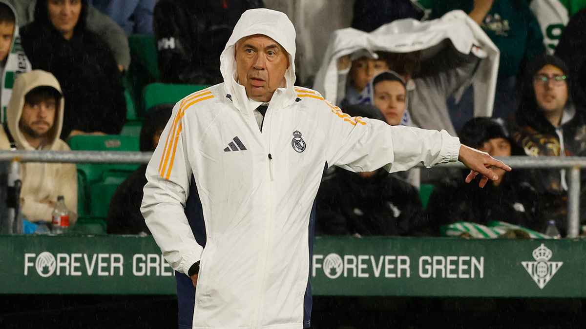 تيباس يرد على تهديدات أنشيلوتي