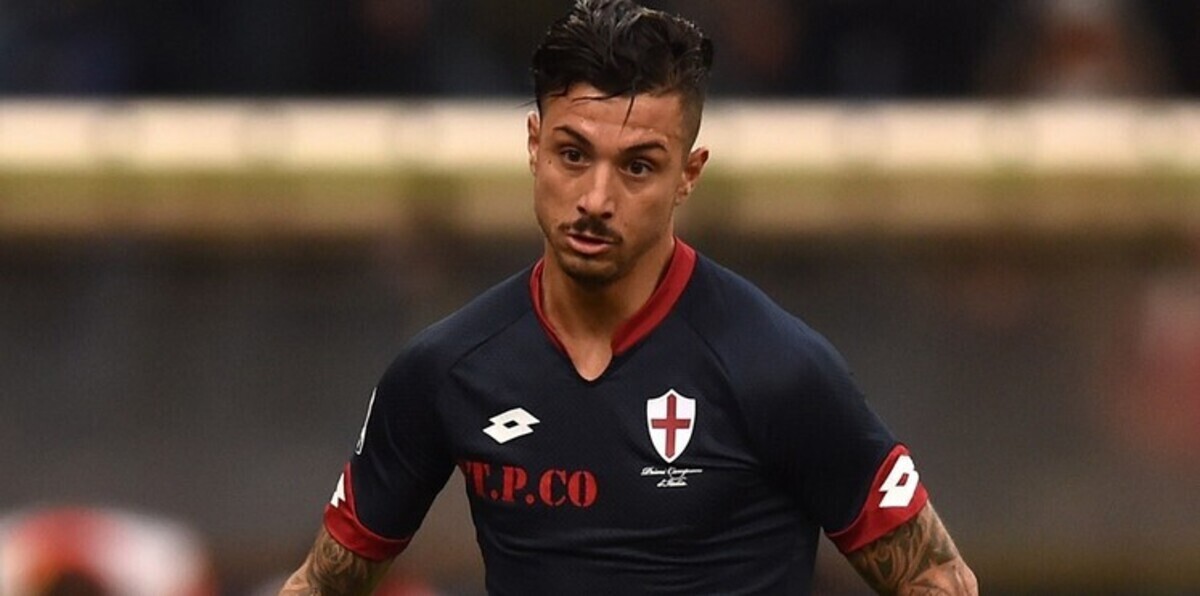 حبس لاعبين سابقين بتهمة التلاعب في المباريات بإيطاليا