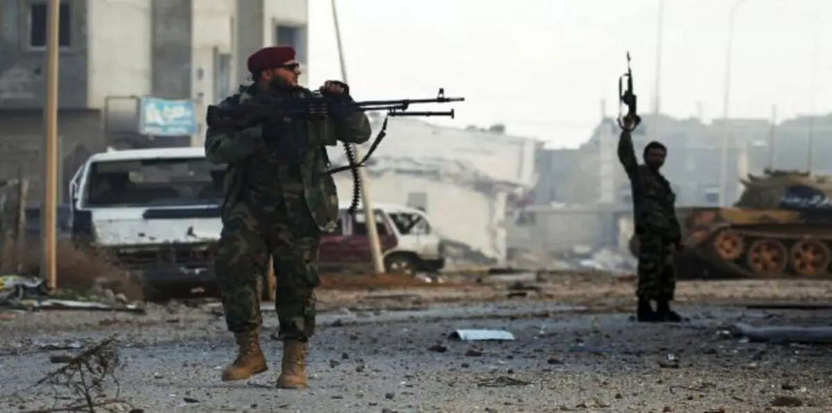 مليشيات مصراته تدخل على خط الاشتباكات العنيفة في طرابلس الليبية (فيديو)