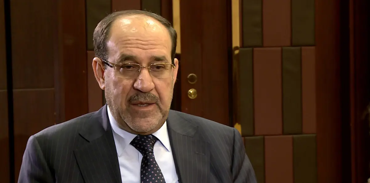 متظاهرون في ميسان العراقية يحرقون مقرًا لحزب المالكي (فيديو)