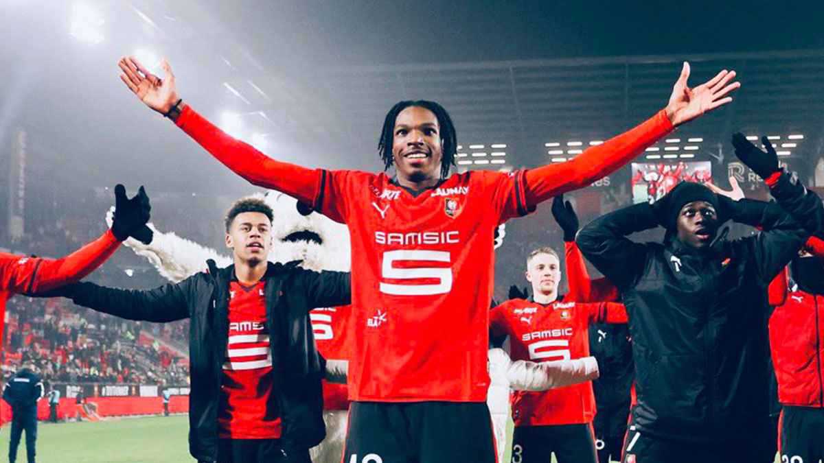 براتب ضخم.. الهلال السعودي يغري جيرمي جاكيه