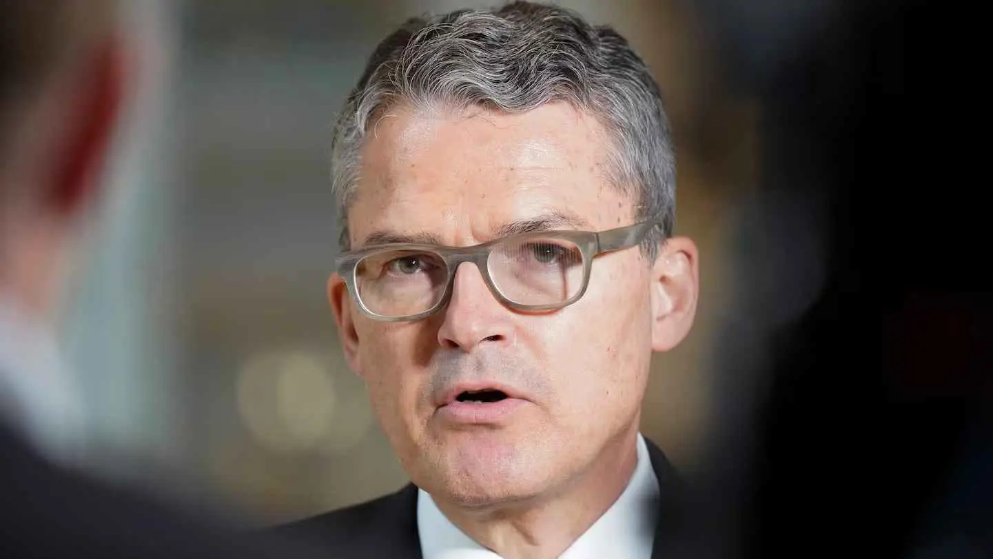 خبير ألماني يدعو برلين للانضمام إلى تحالف لحماية إسرائيل من إيران