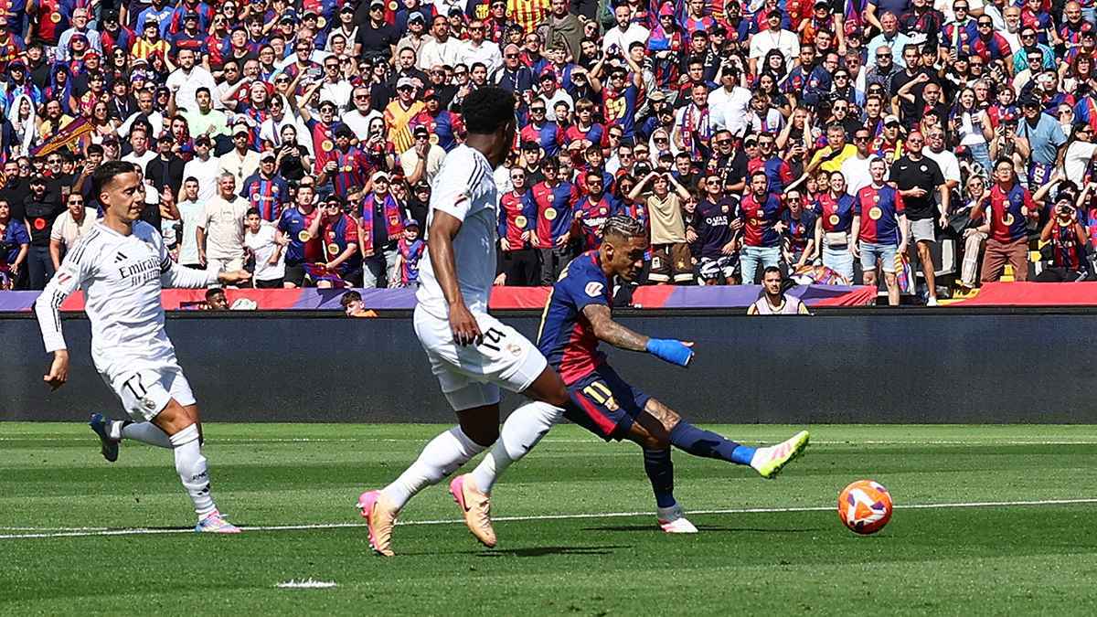 خطأ فادح وتقييم كارثي لفاسكيز أمام برشلونة (صور)