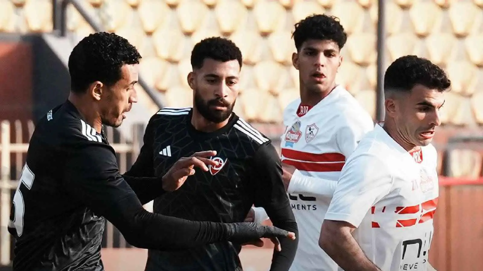 هل يدفع الزمالك وزيزو ثمن "أزمة التجديد"؟