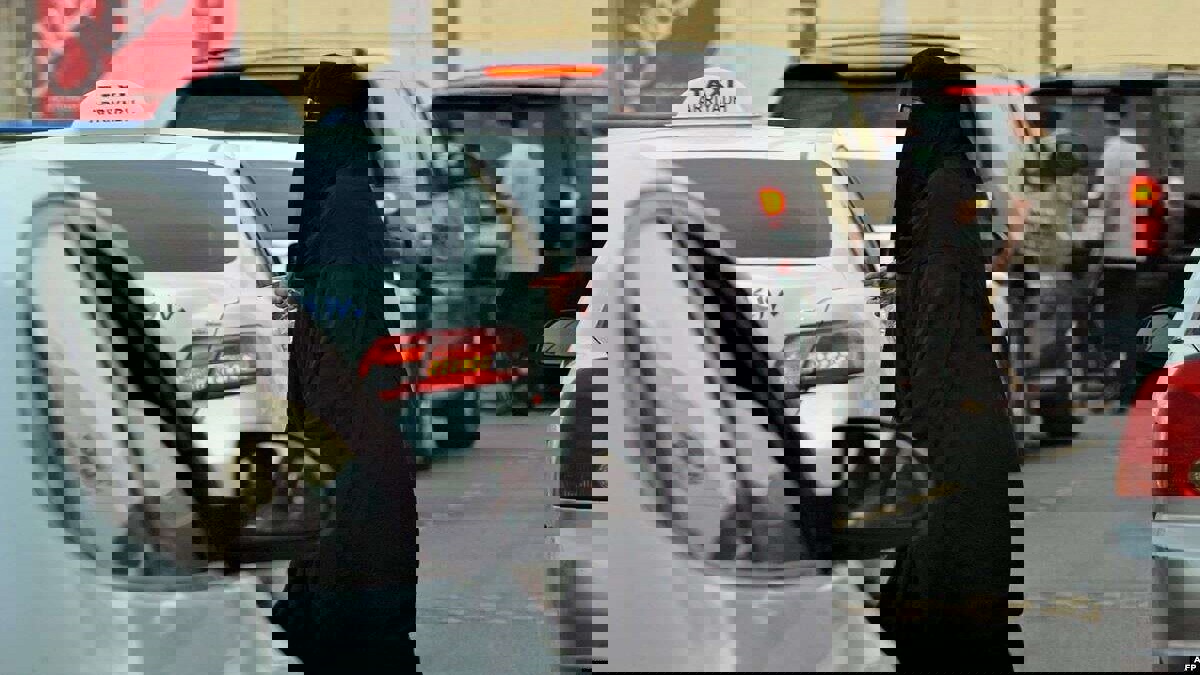 محاربة التسول.. وزارة العمل السعودية تعلن نجاح تطبيق "وصال"