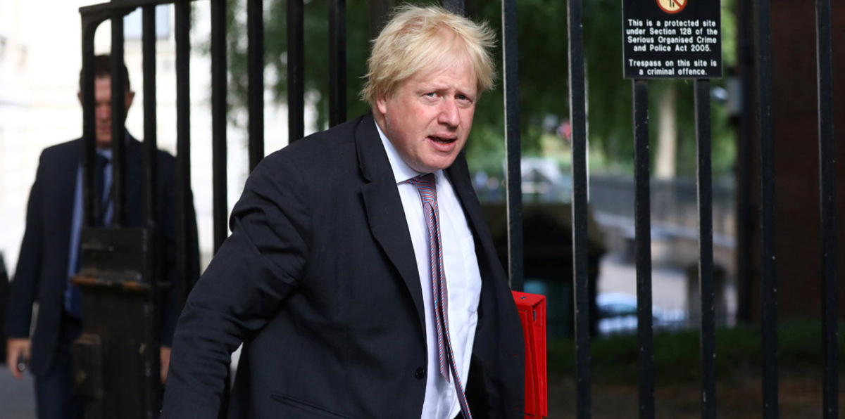 جونسون بعد الاستقالة: بريطانيا ستكون مثل مستعمرة للاتحاد الأوروبي