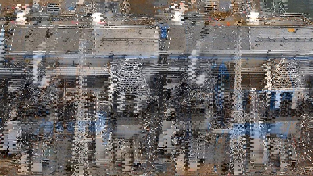 اليابان تبدأ بتصريف مياه مفاعل فوكوشيما النووي 