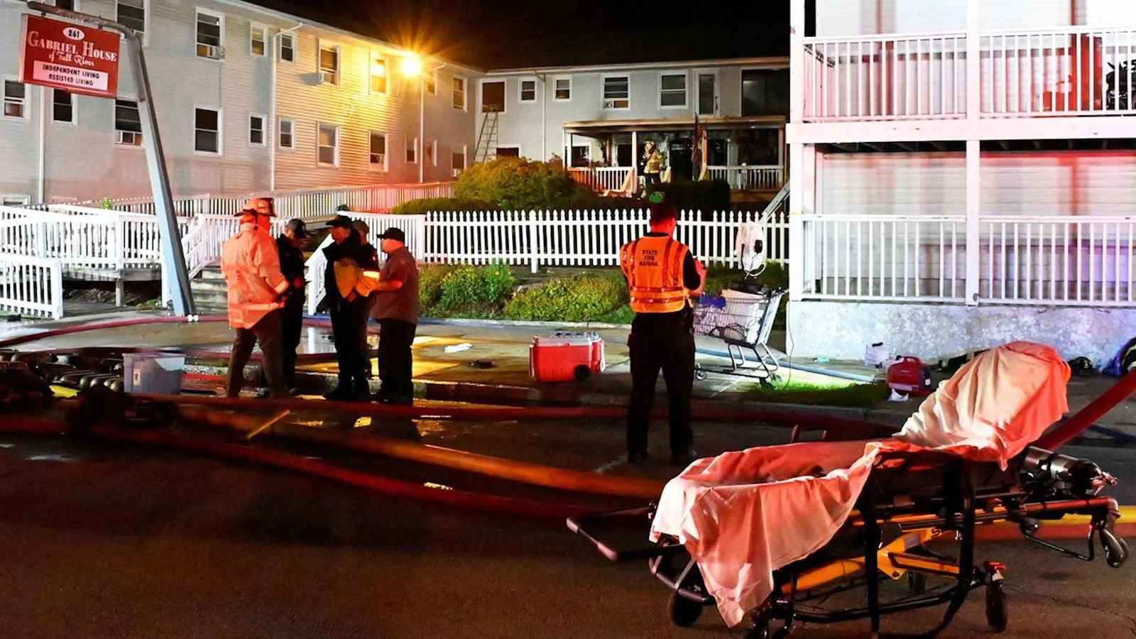 سبب صادم زاد ضحايا حريق دار المسنين في ماساشوستس الأمريكية (فيديو)