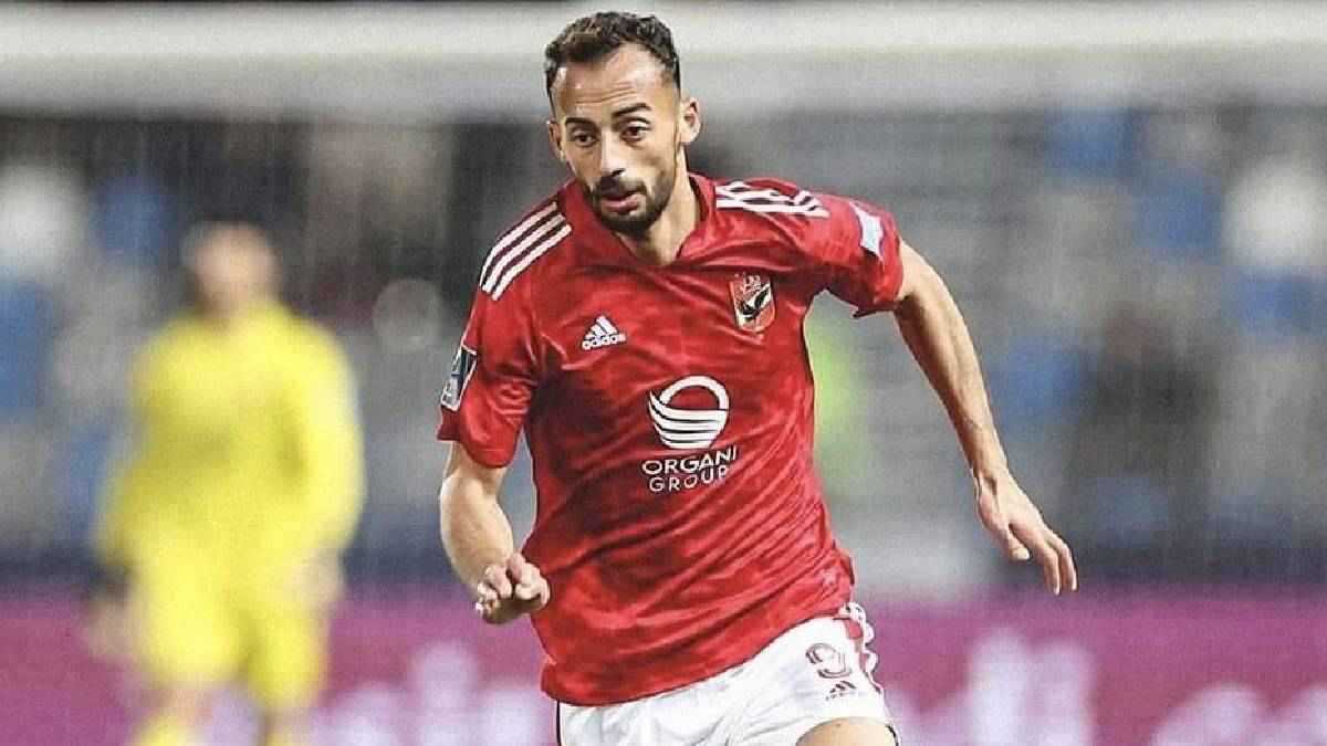 تغير مفاجئ في مستقبل أحمد عبد القادر مع الأهلي المصري