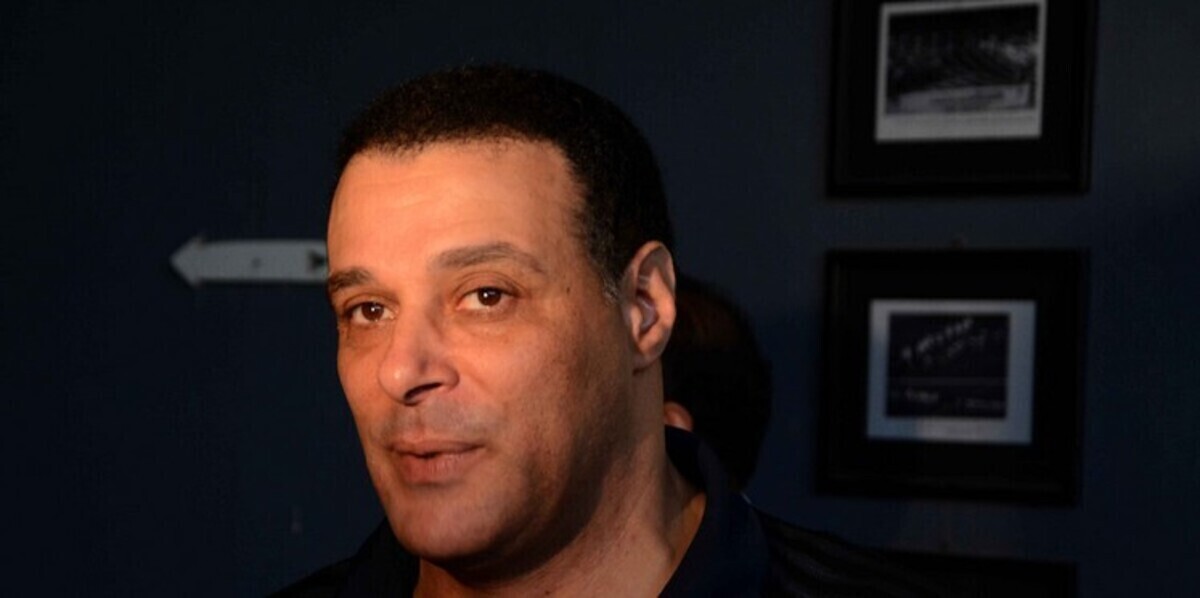 اتحاد الكرة المصري يتهم عصام عبد الفتاح بالخيانة