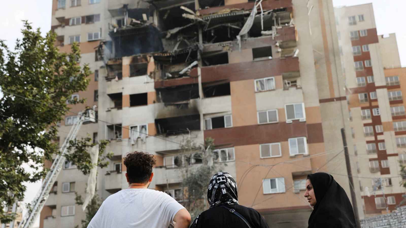 وزراء خارجية الأردن ومصر والسعودية: هجوم إسرائيل على إيران تصعيدٌ خطير