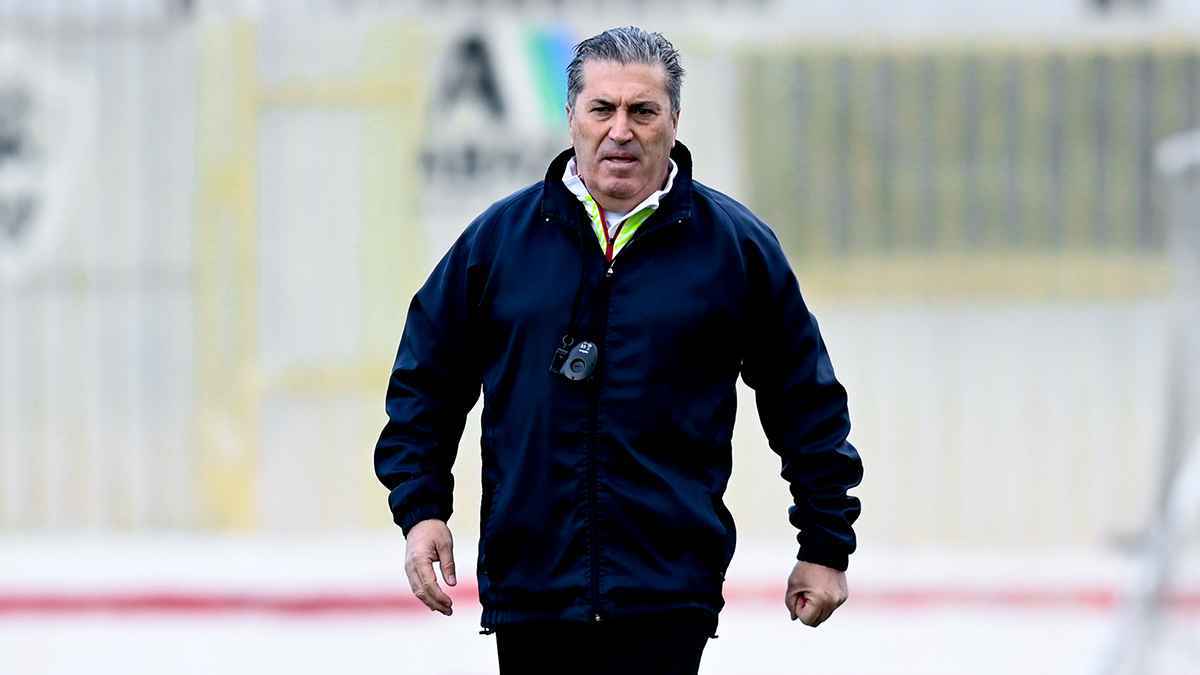 الزمالك يتجه لقرار ناري تجاه بيسيرو