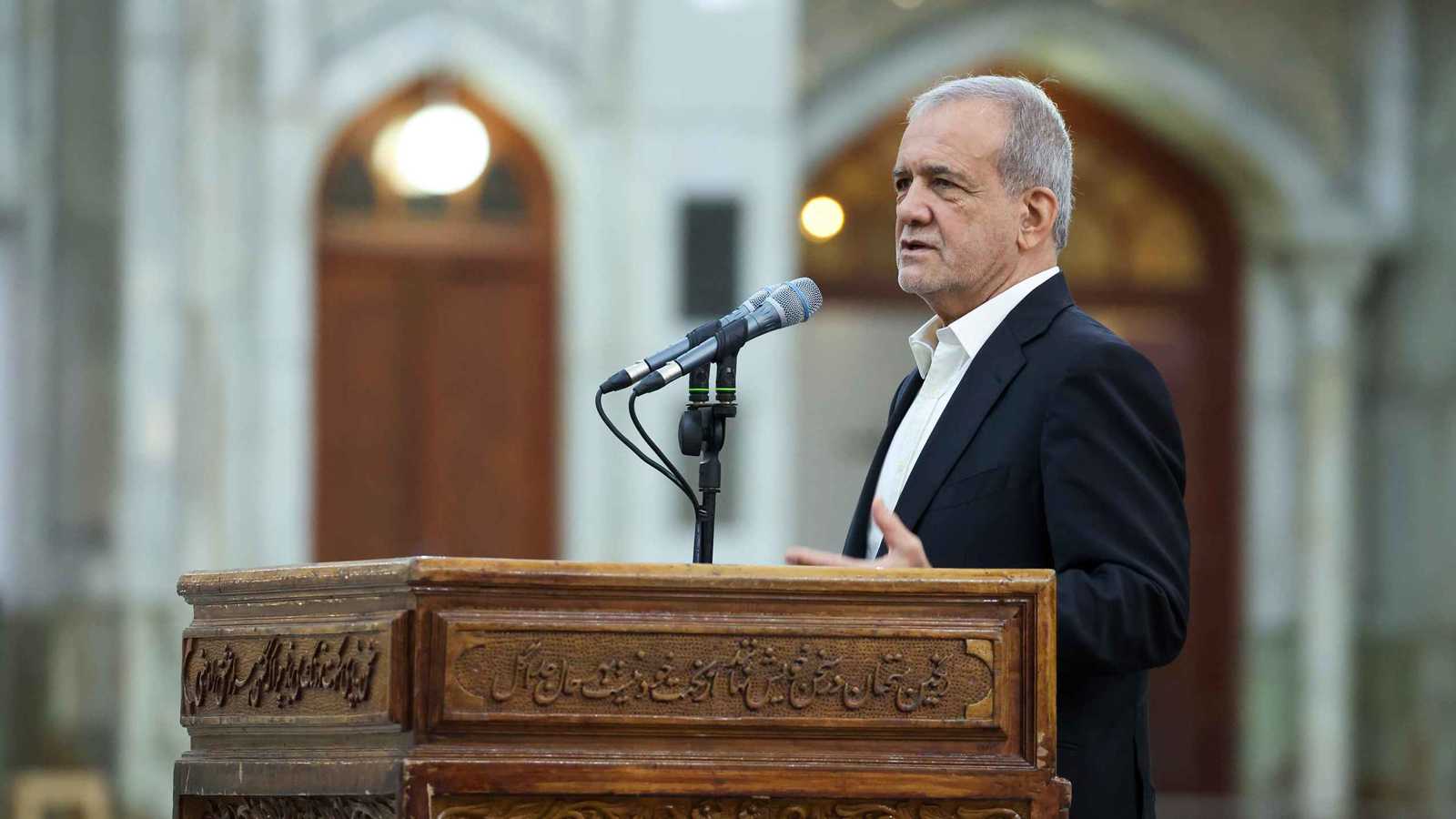 بزشكيان محذرا التيار الأصولي: زعزعة الوحدة تخدم إسرائيل