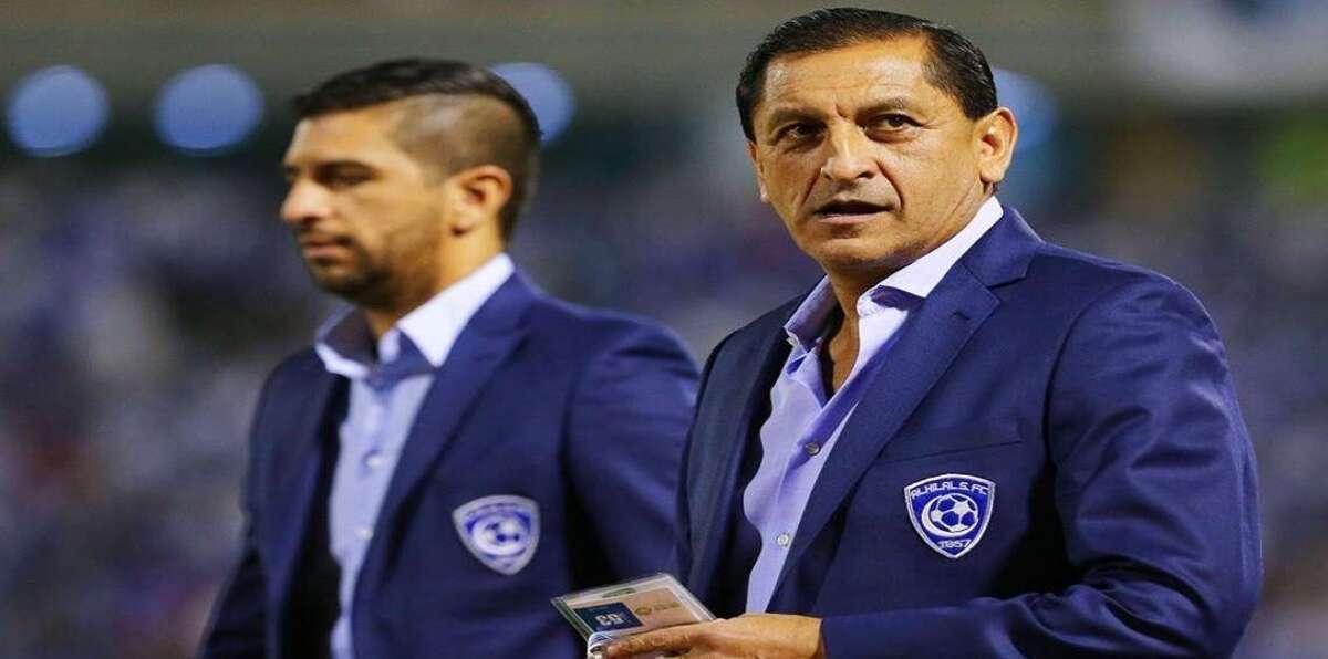 رسميًا.. نادي الهلال يقيل رامون دياز وهذا بديله