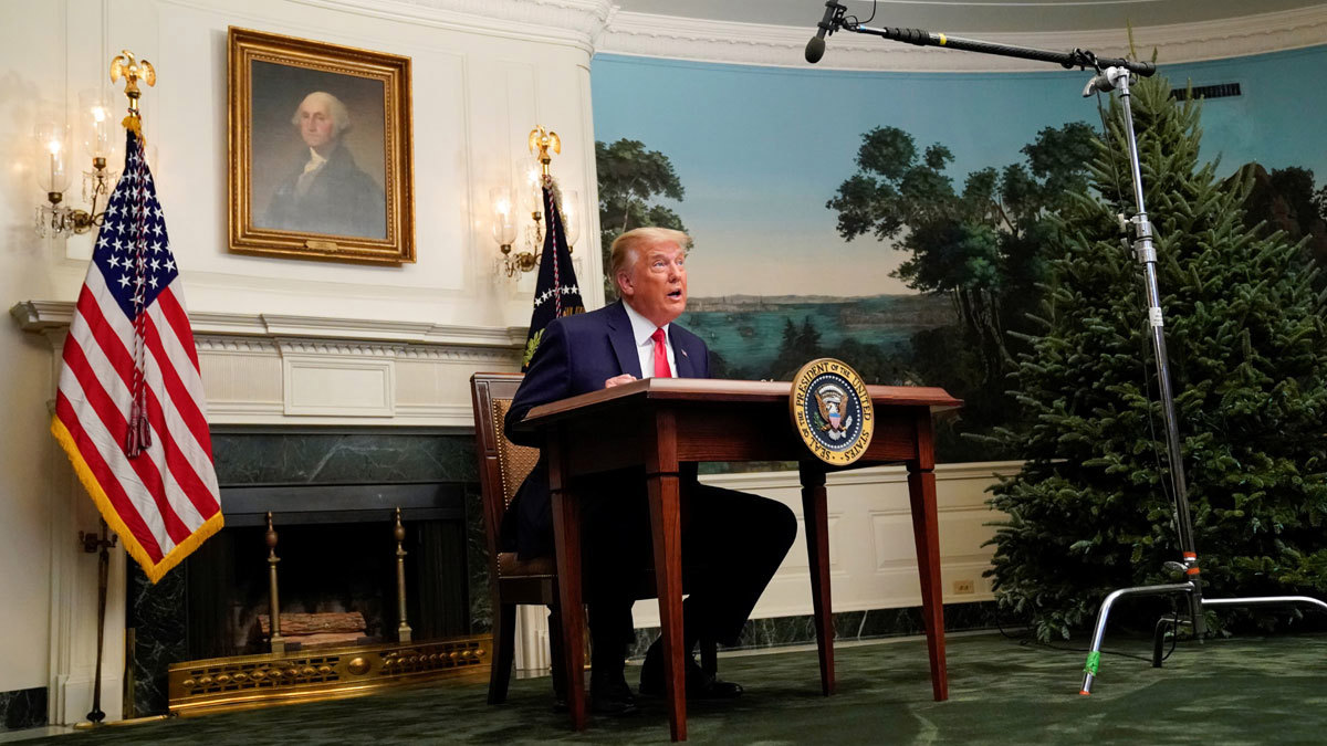 ترامب: إذا صادق المجمع الانتخابي على فوز بايدن سأغادر البيت الأبيض