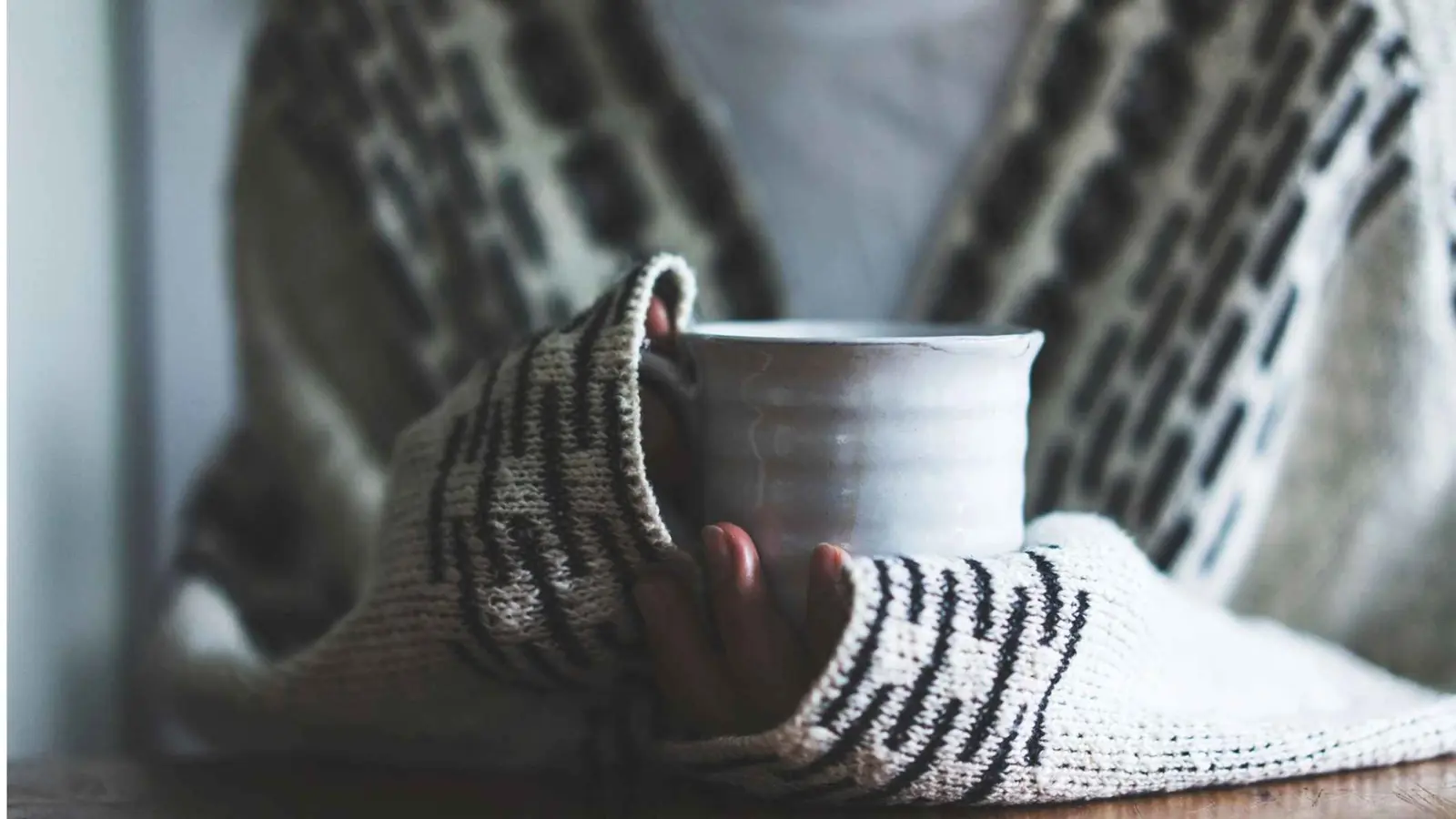 تعاني من ضغوطات يومية؟.. إليك مشروبات تهدئ التوتر