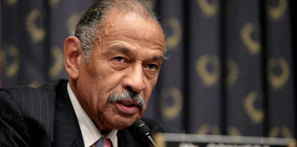 أقدم عضو في الكونغرس الأمريكي يستقيل بعد اتهامات له بالتحرش الجنسي