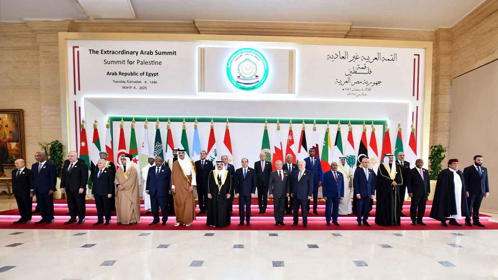 القمة العربية تتبنى الخطة المصرية لإعادة إعمار غزة