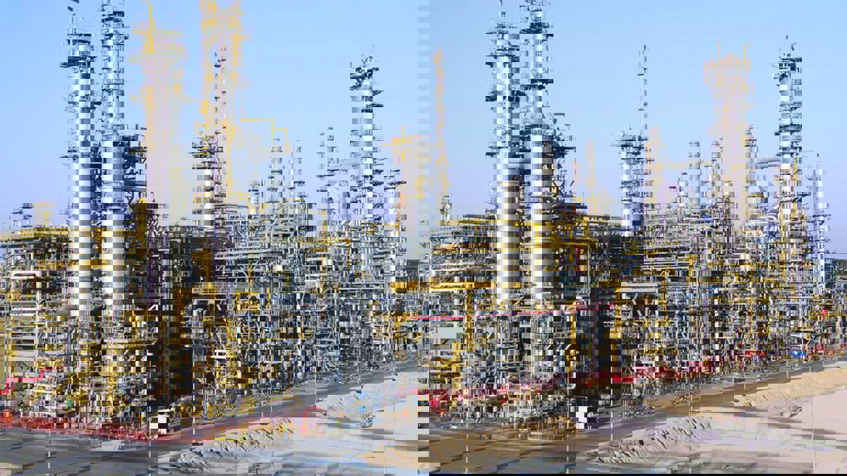 "الطاقة" السعودية: الهجوم الأخير أدى لانخفاض مؤقت في إنتاج مصفاة نفطية