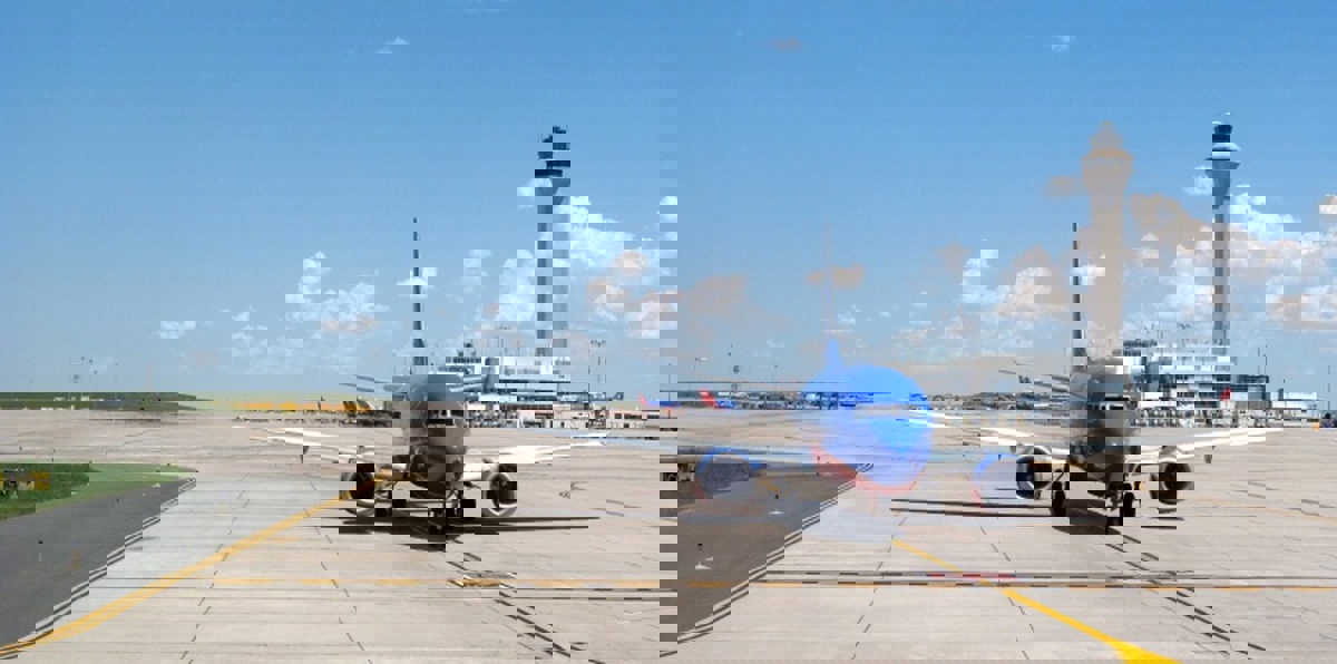 "إيرباص" تعلن بيع 17 طائرة لإيران بعد موافقة أمريكية