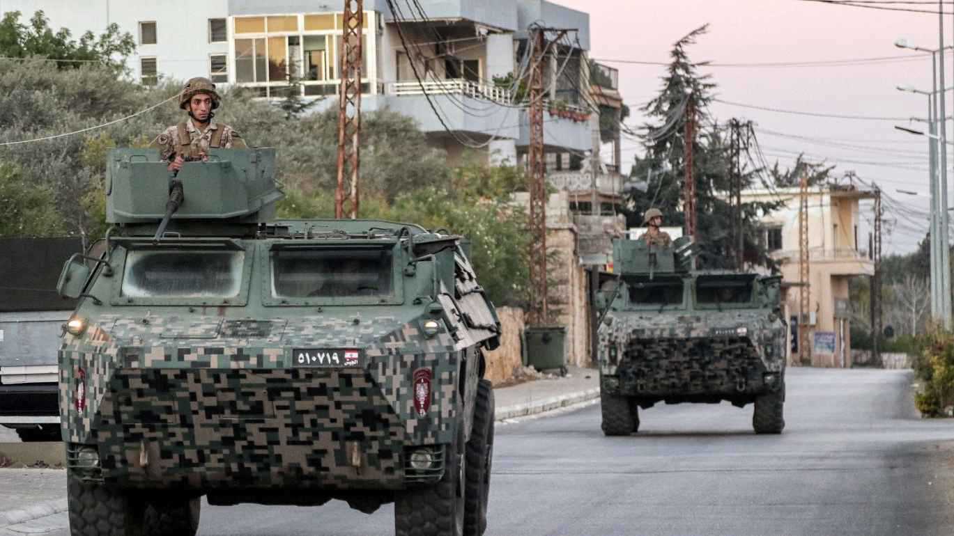 بعد إعلان حزب الله حالة الاستنفار.. الجيش اللبناني يتأهب وينشر دفاعه الجوي