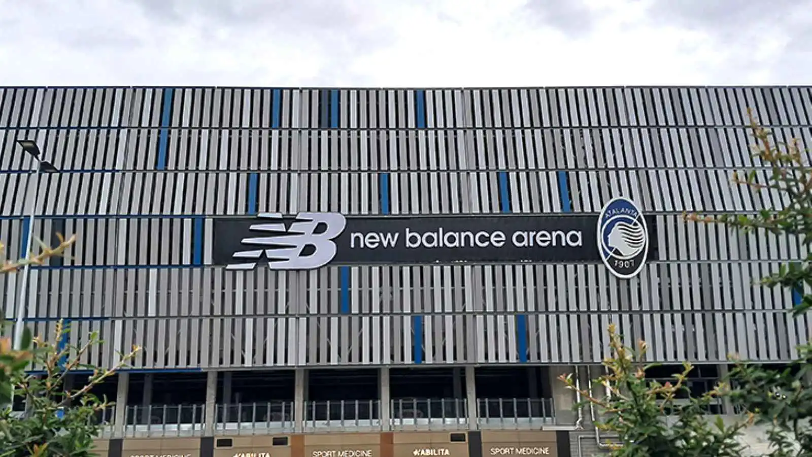 اختراق أمني غريب.. مشجع يقتحم ملعب فريق إيطالي بتخمين "الباسورد"