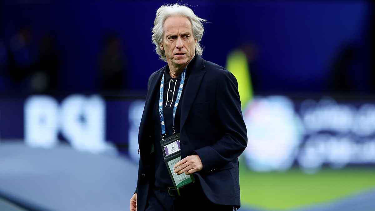 أول 3 صفقات يطلبها جيسوس من النصر السعودي