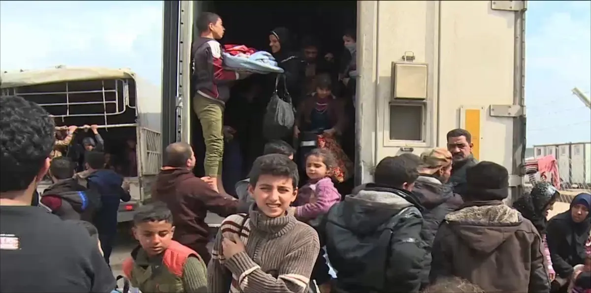 هجمات ليلية تعيد عشرات العوائل للمخيمات غرب الموصل‎