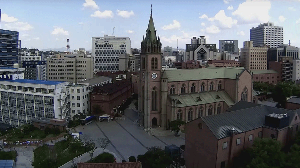 مع انحسار "كورونا".. كوريا الجنوبية تعيد فتح كنيسة كبرى في سيؤول