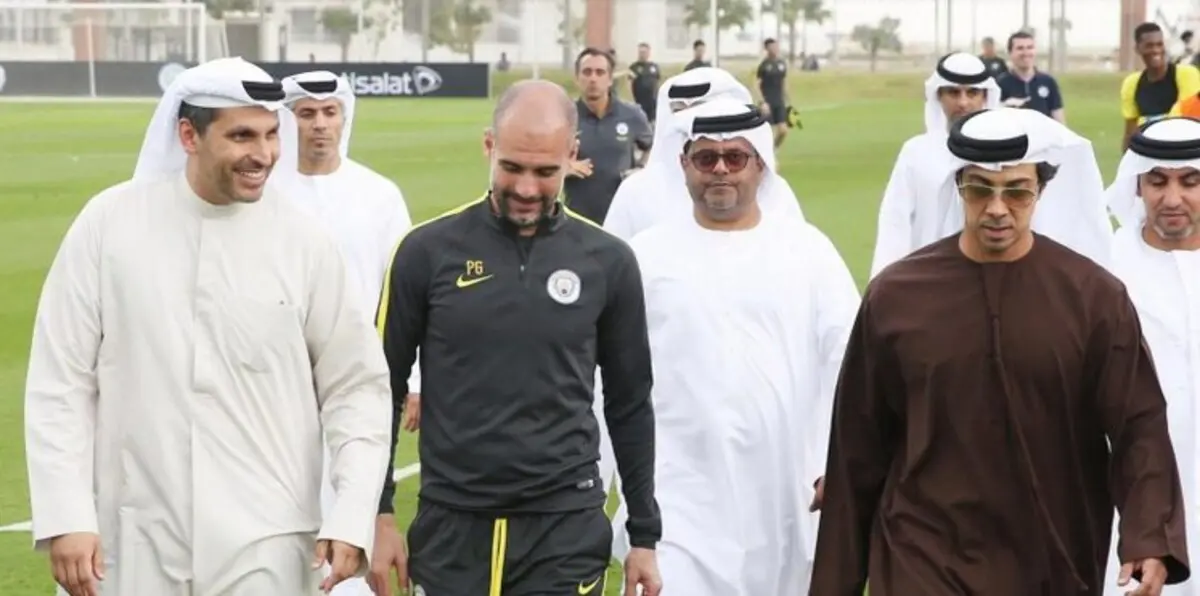 كيف دار لقاء غوارديولا بالشيخ منصور بن زايد في أبوظبي؟