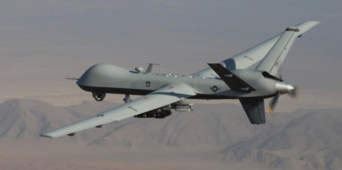 طائرة أمريكية بدون طيار تقتل عنصرين بارزين بالقاعدة‎